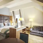 Sofitel Grand Hotell