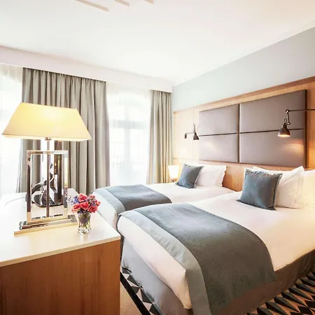 Hotel Sofitel Grand 5*