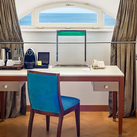 Otel Sofitel Grand