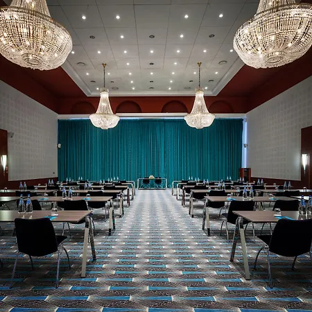 Hotell Sofitel Grand 5*