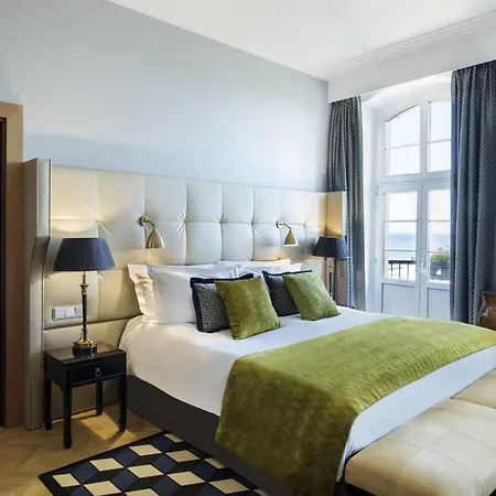 Sofitel Grand Hotell 5*