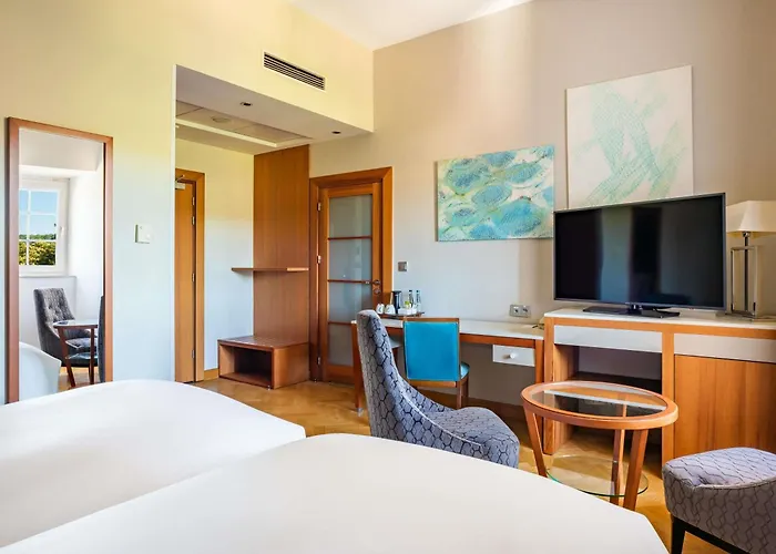 Sofitel Grand מלון סופוט