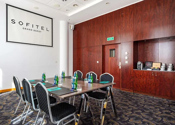 מלון Sofitel Grand 5*